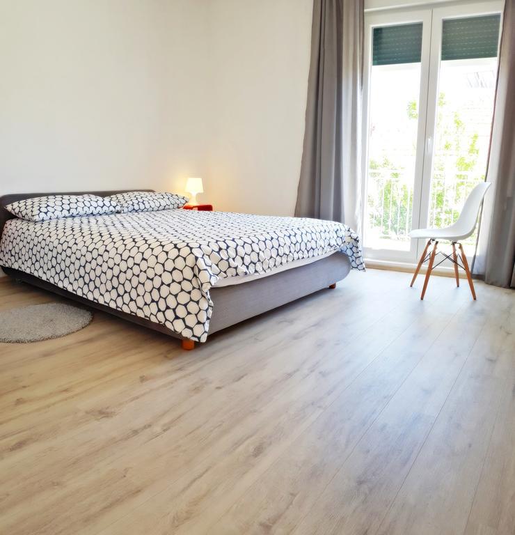 Interno 34 Apartman *