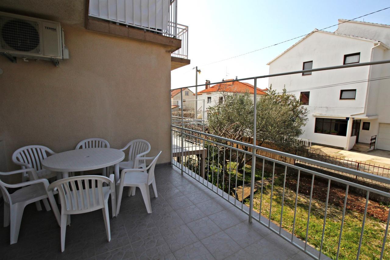 Apartman Interno 34 *